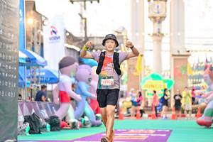 BIB: 5126, 0000
                            <button type="button" onclick="openModal(24883845)" class="btn btn-primary btn-sm float-right btn-popup" data-toggle="modal" data-target=".modal-high-quality">
                        <i class="fas fa-shopping-cart"></i> Add to Cart
                    </button>
                                            <button type="button" onclick="isThisMe(24883845, true)" class="btn btn-success btn-sm float-right btn-popup btn-isme hidden" data-toggle="tooltip" data-placement="bottom" title="นี่คือรูปของคุณใช่ไหม คลิกที่นี่เพื่อเอาเข้าอัลบั้ม">
                        <i class="fas fa-plus"></i> Add to album
                    </button>
                    <button type="button" onclick="isThisMe(24883845, false)" class="btn btn-warning btn-sm float-right btn-popup btn-isnotme hidden">
                        <i class="fas fa-ban"></i> Remove from album
                    </button>